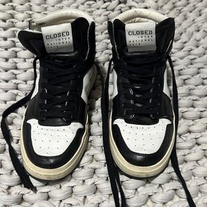Closed International 1978 Black and White Women's Sneakers